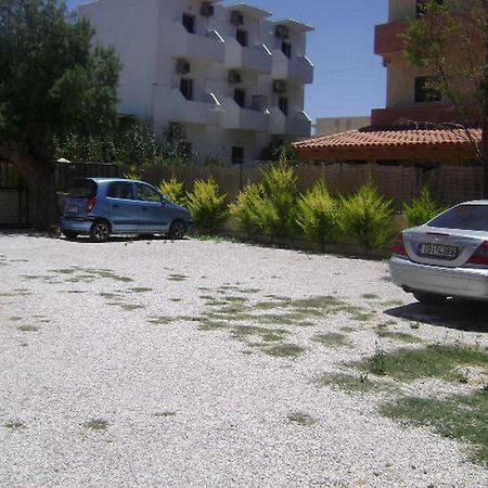 Adonis Beach Hotel Heraclión Exterior foto